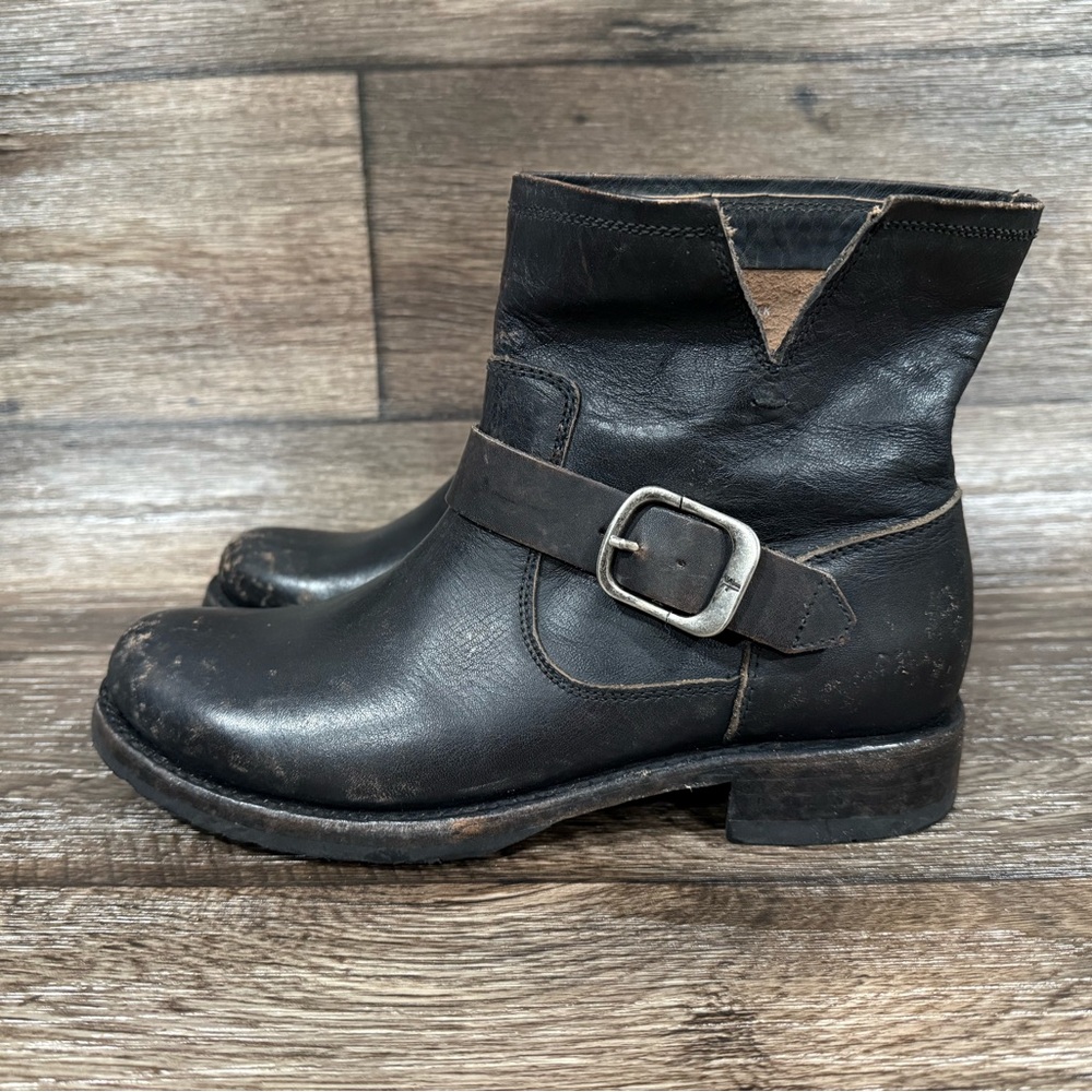 NEW w/o Box FRYE VERONICA FLEX BOOTIE IN DISTRESSED ANTIQUE BLACK SIZE 8